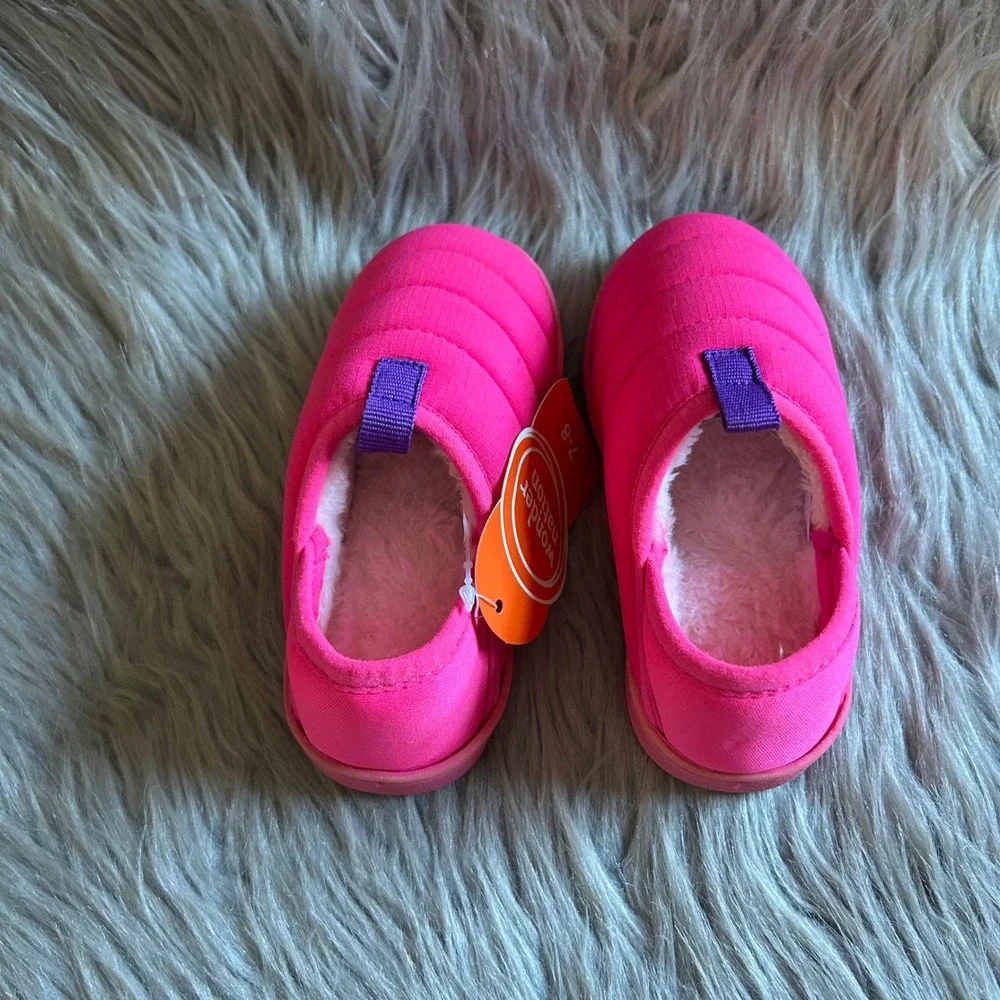 Wonder Nation Puffer Slippers Girls Size 7-8‎ Pink Fuzzy Lined Slip On Shoes